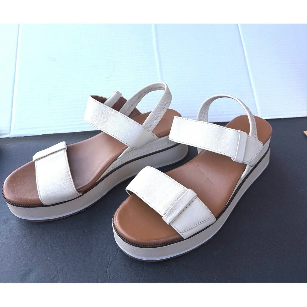 NWOT‎ Caslon Briana Slingback Cream Leather Platform Wide Strap Sandals Sz 11M